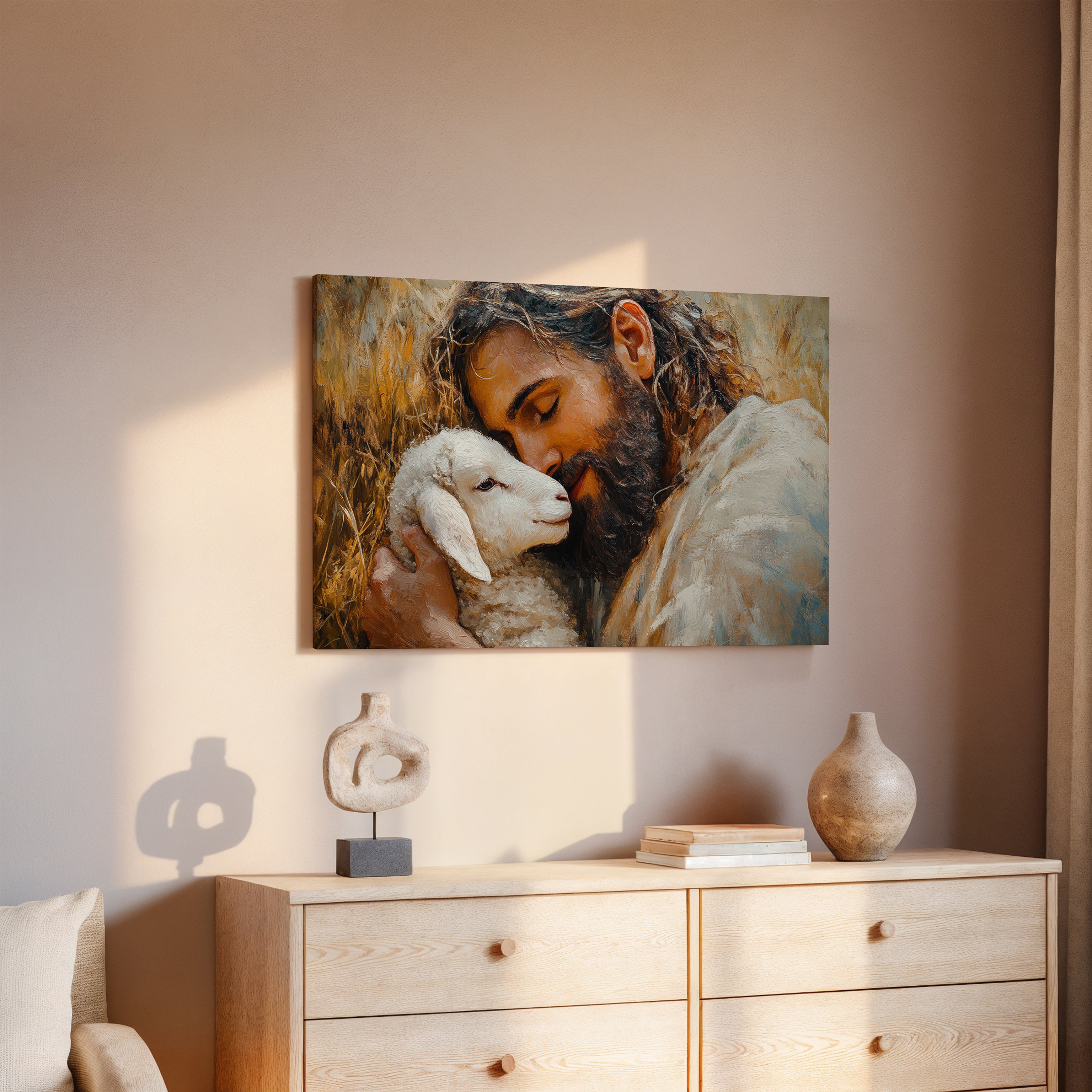 Obraz na stenu - Ježiš Kristus dobrý pastier s jahniatkom v náručí, symbolizujúci lásku a bezpečie.